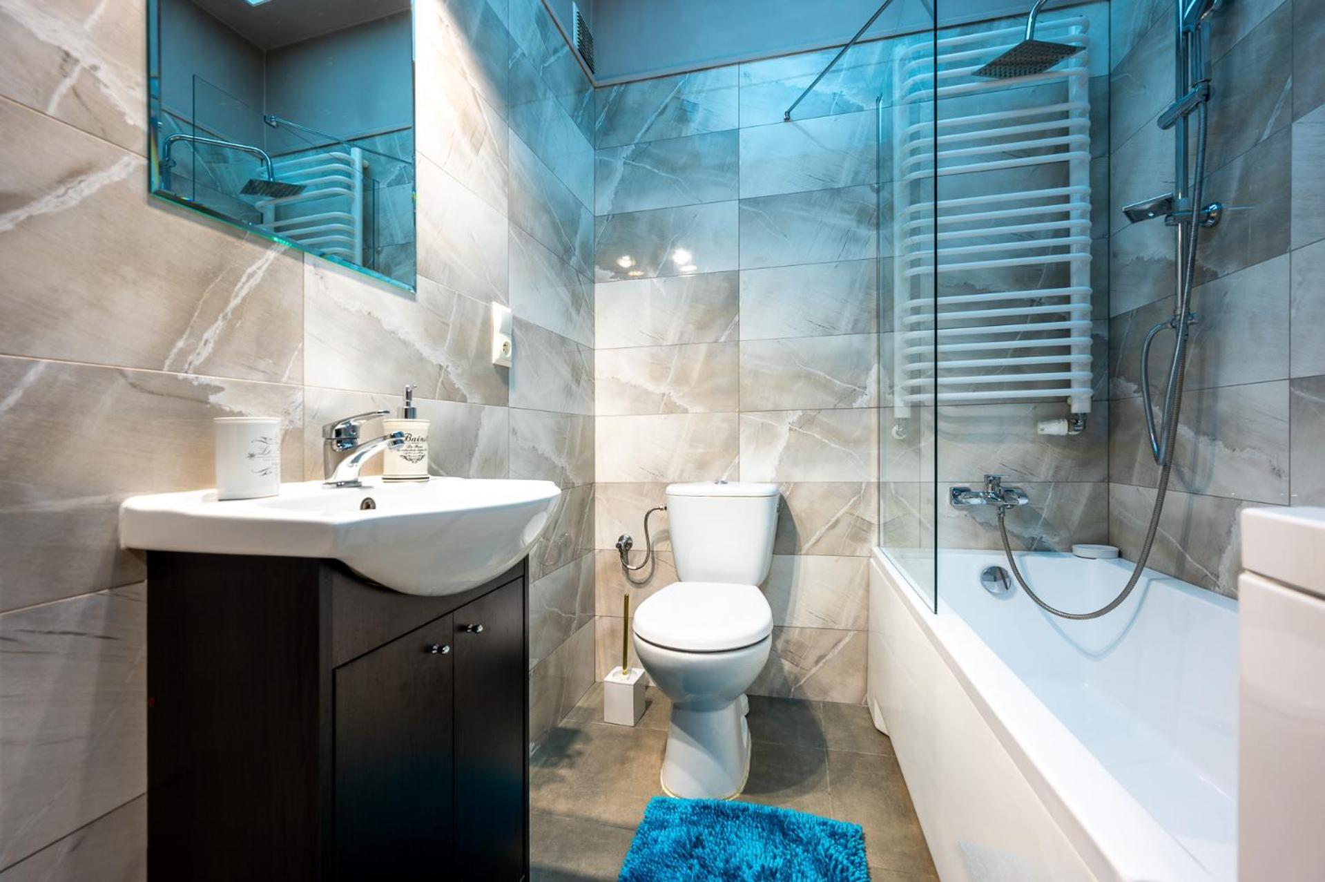 Apartamenty Przy Dworcu Пшемишъл Екстериор снимка