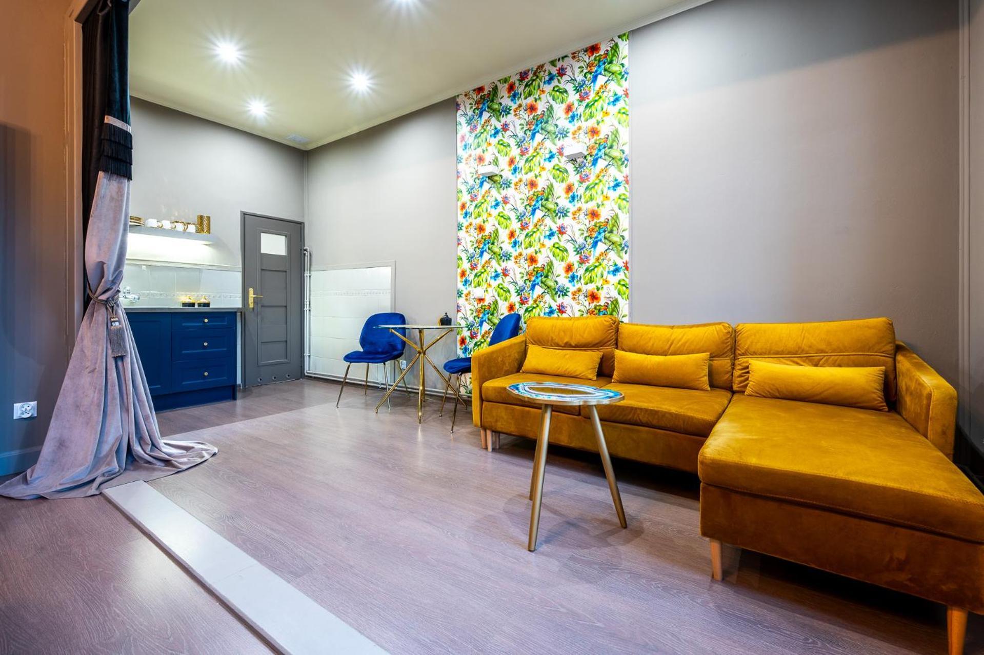 Apartamenty Przy Dworcu Пшемишъл Екстериор снимка
